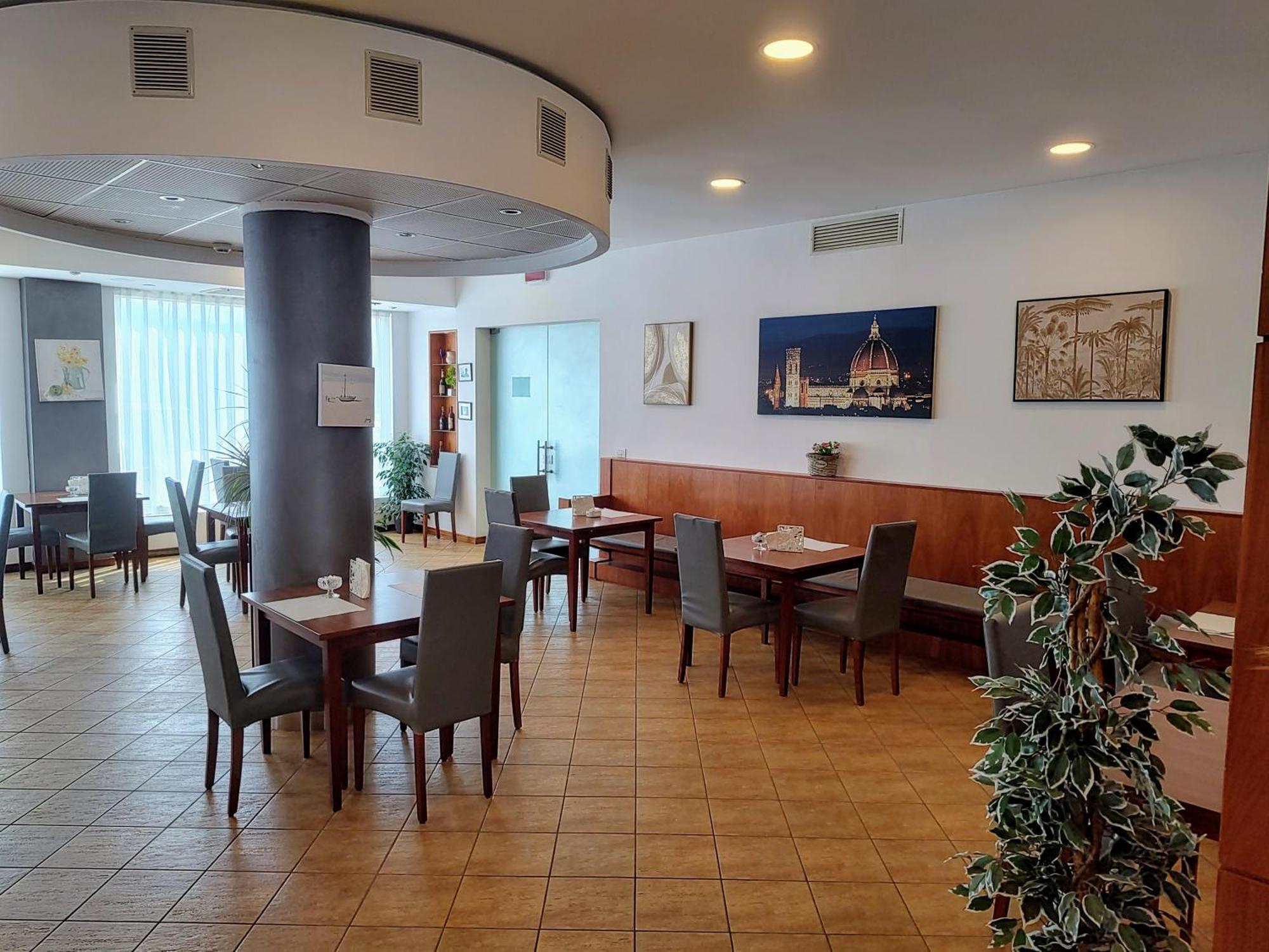 Hotel Datini Прато Экстерьер фото