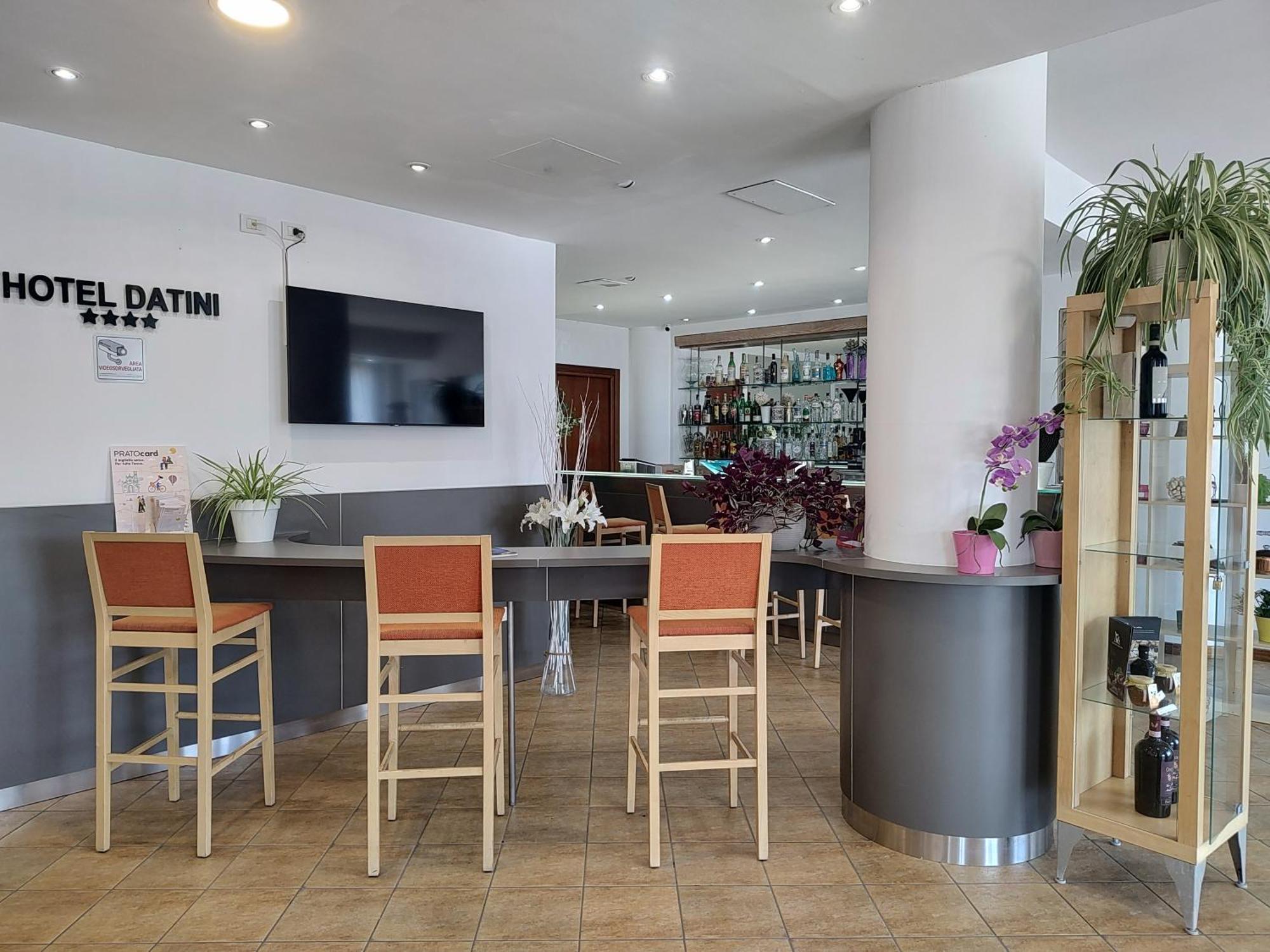 Hotel Datini Прато Экстерьер фото